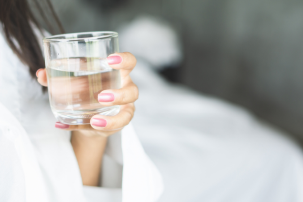 Gustavo Luíz Guilherme Pinto explica por que a hidratação é essencial para manter o equilíbrio e a saúde do corpo.