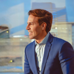 Ian dos Anjos Cunha revela como a inteligência emocional é o diferencial invisível nas decisões corporativas tomadas sob pressão.