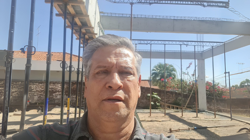 Para Ricardo Chimirri Candia, a tecnologia nas cidades inteligentes deve ir além da automação — garantindo também ambientes laborais mais seguros e sustentáveis.